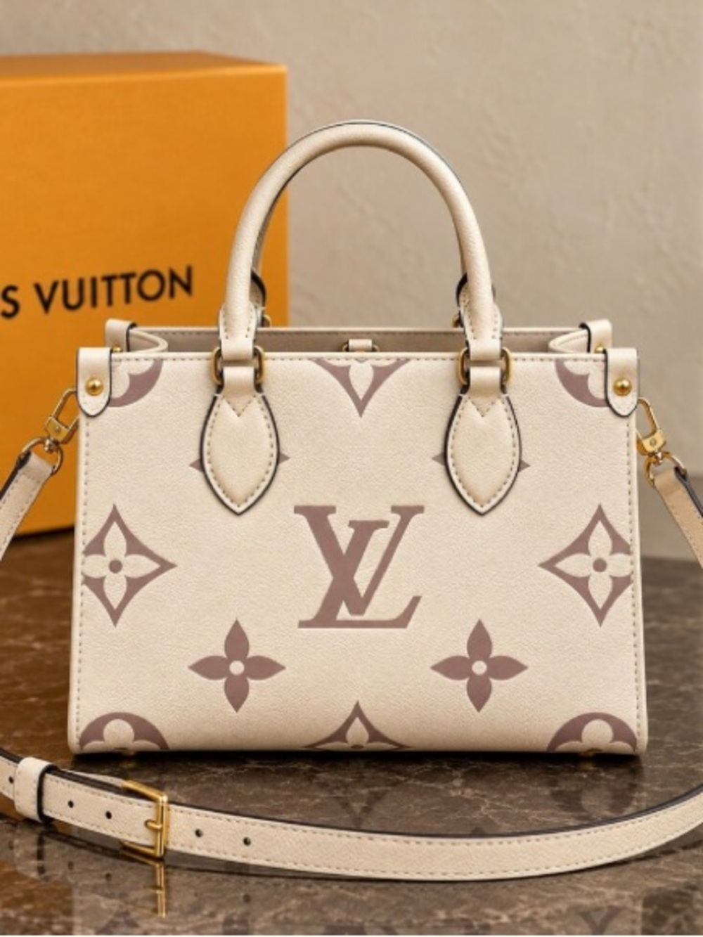 Louis Vuitton OnTheGo PM Creme Tote